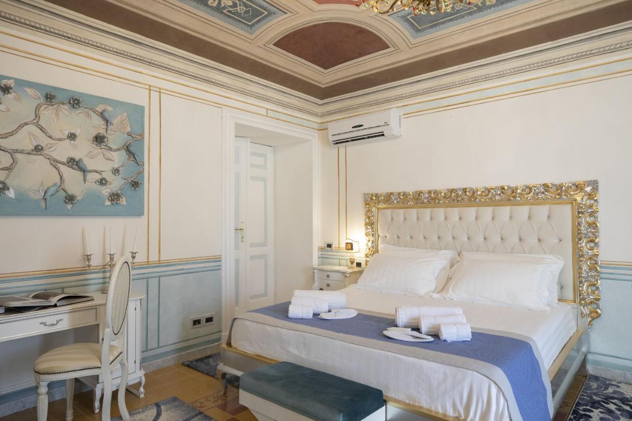 Les Suite Royales 萨萨里 外观 照片