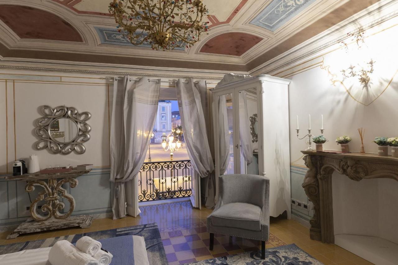 Les Suite Royales 萨萨里 外观 照片